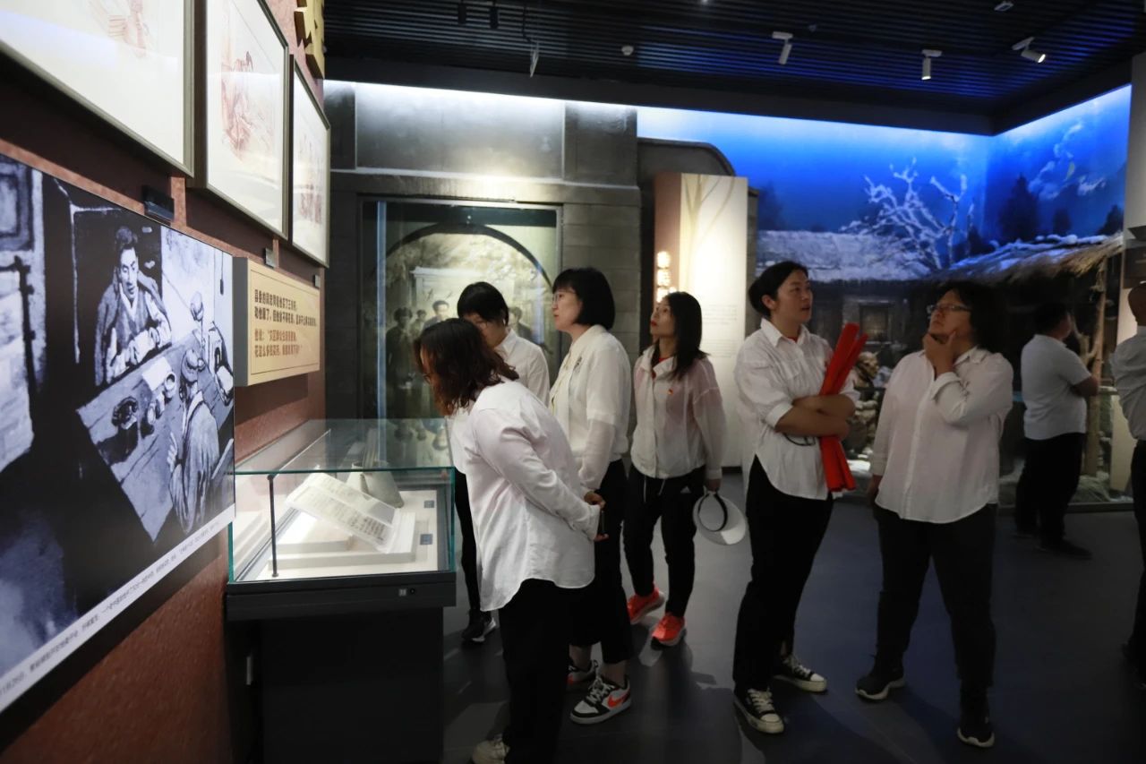 砥礪初心使命，汲取奮進(jìn)力量丨花花牛乳業(yè)集團(tuán)黨委組織開展學(xué)習(xí)“焦裕祿精神”主題黨日活動(dòng)