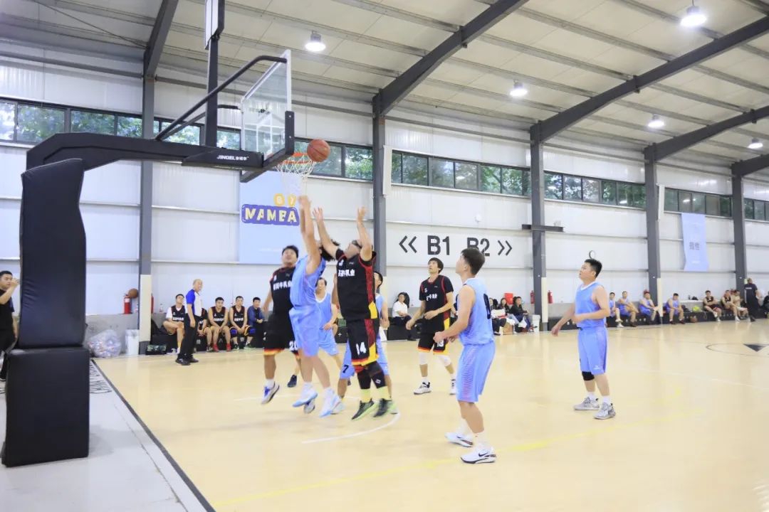 花花牛丨奪冠，奪冠，奪冠?。?！用冠軍為中國健兒喝彩?。。? style=