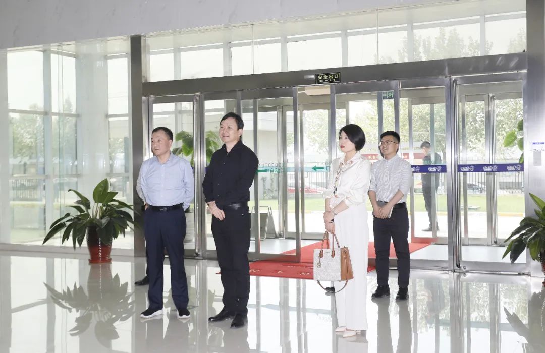 花花牛丨北京家音順達(dá)蒞臨花花牛乳業(yè)集團(tuán)參觀訪談 花花牛丨北京家音順達(dá)蒞臨花花牛乳業(yè)集團(tuán)參觀訪談