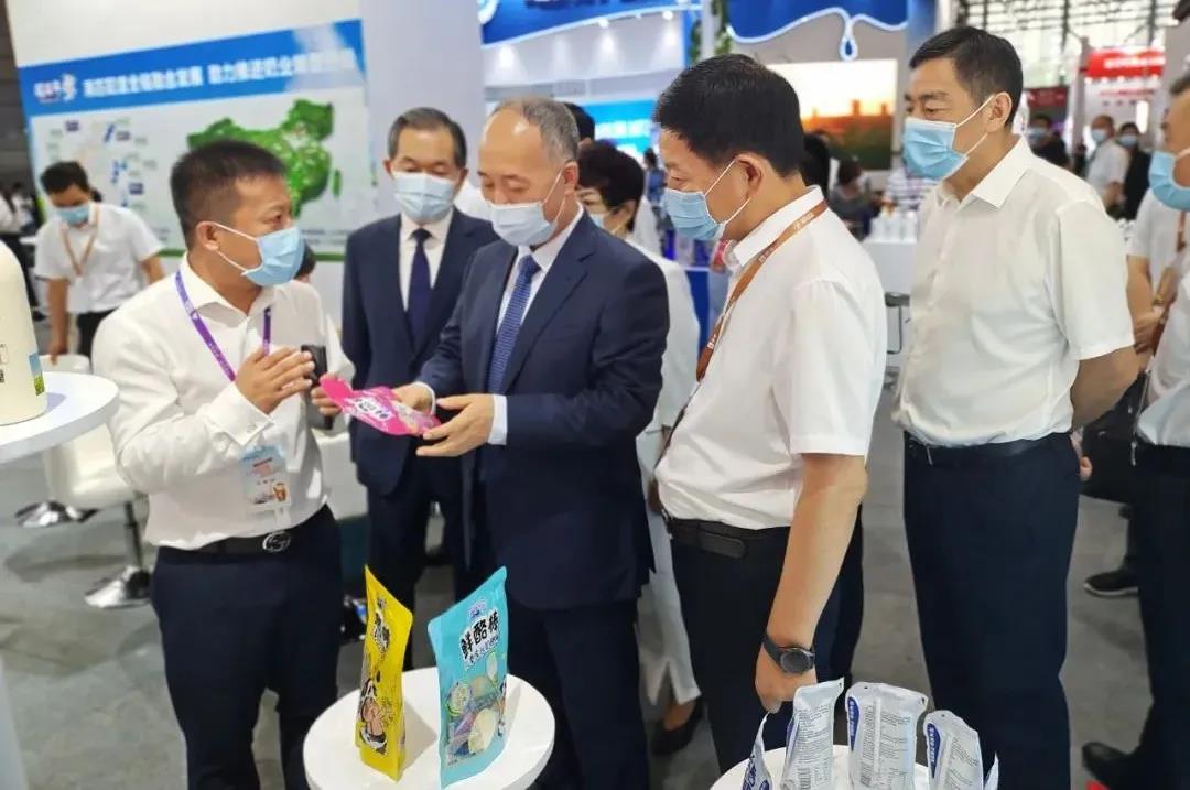 第十二屆中國奶業(yè)大會(huì)、中國奶業(yè)展覽會(huì)暨2021中國奶業(yè)20強(qiáng)（D20）峰會(huì)在合肥盛大召開