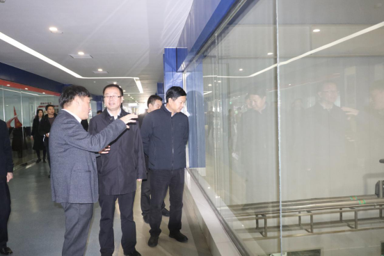 寧夏回族自治區(qū)農(nóng)業(yè)農(nóng)村廳黨組書記、廳長王剛一行蒞臨花花牛乳業(yè)集團(tuán)調(diào)研