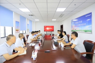 千師見證（中國）項目組委會與河南花花牛乳業(yè)集團開展交流考察活動并舉行授牌儀式